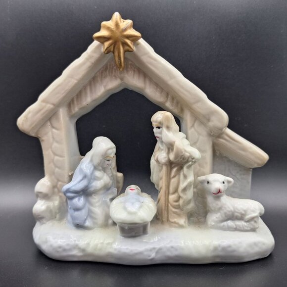 Ceramic Nativity Scene Star Lamb Baby Jesus Religious Holiday Birth Savior Smile - Picture 1 of 9